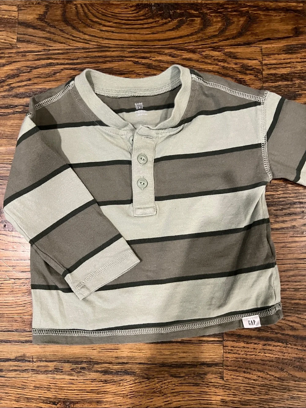 Ralph Lauren, GAP, OshKosh Bundle Boys 12 Month Shirts Overall Shorts